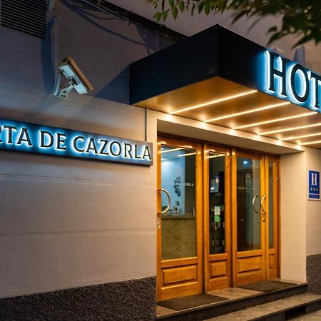 Hotel Puerta De Казорла Екстериор снимка