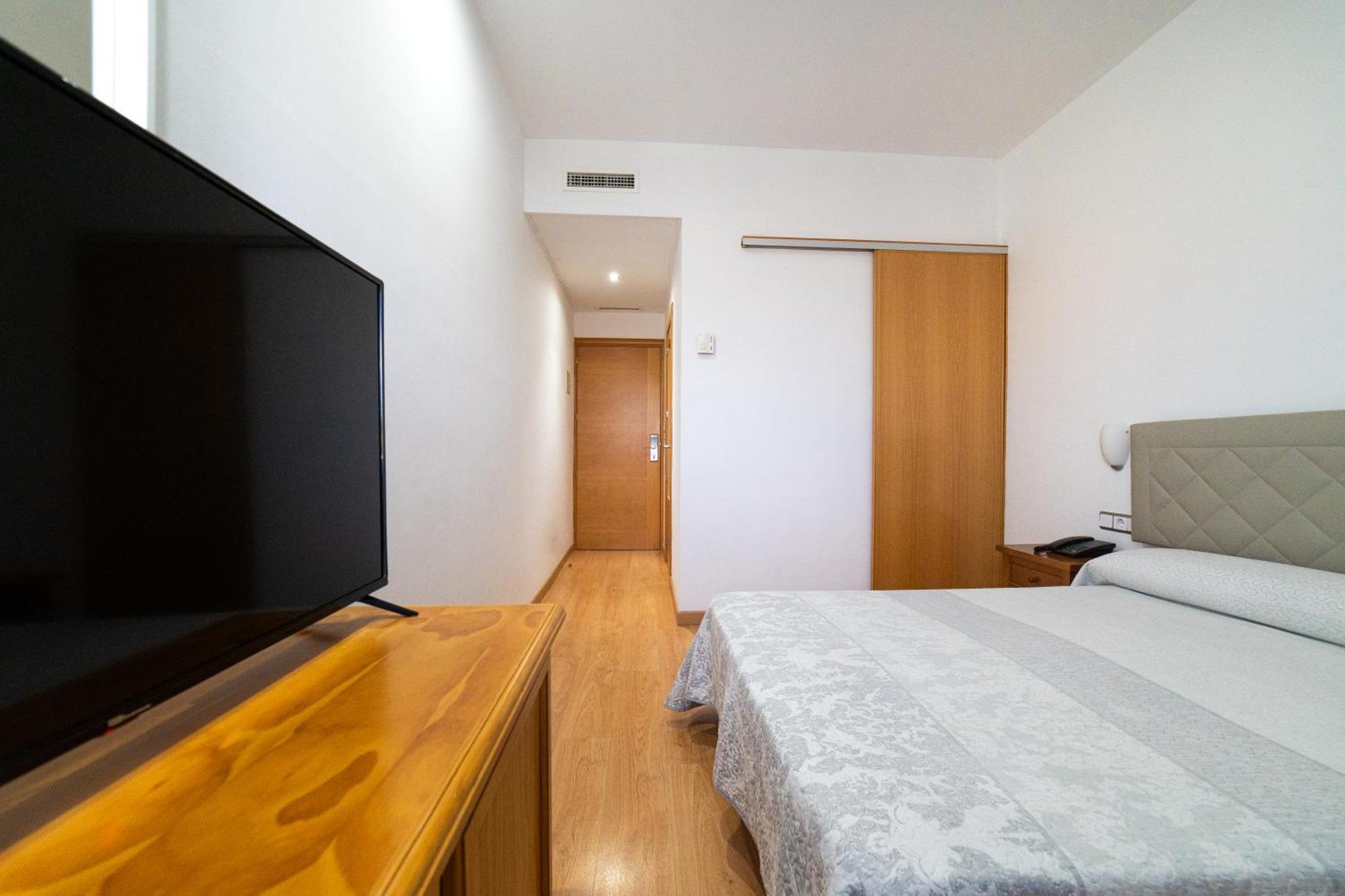 Hotel Puerta De Казорла Екстериор снимка
