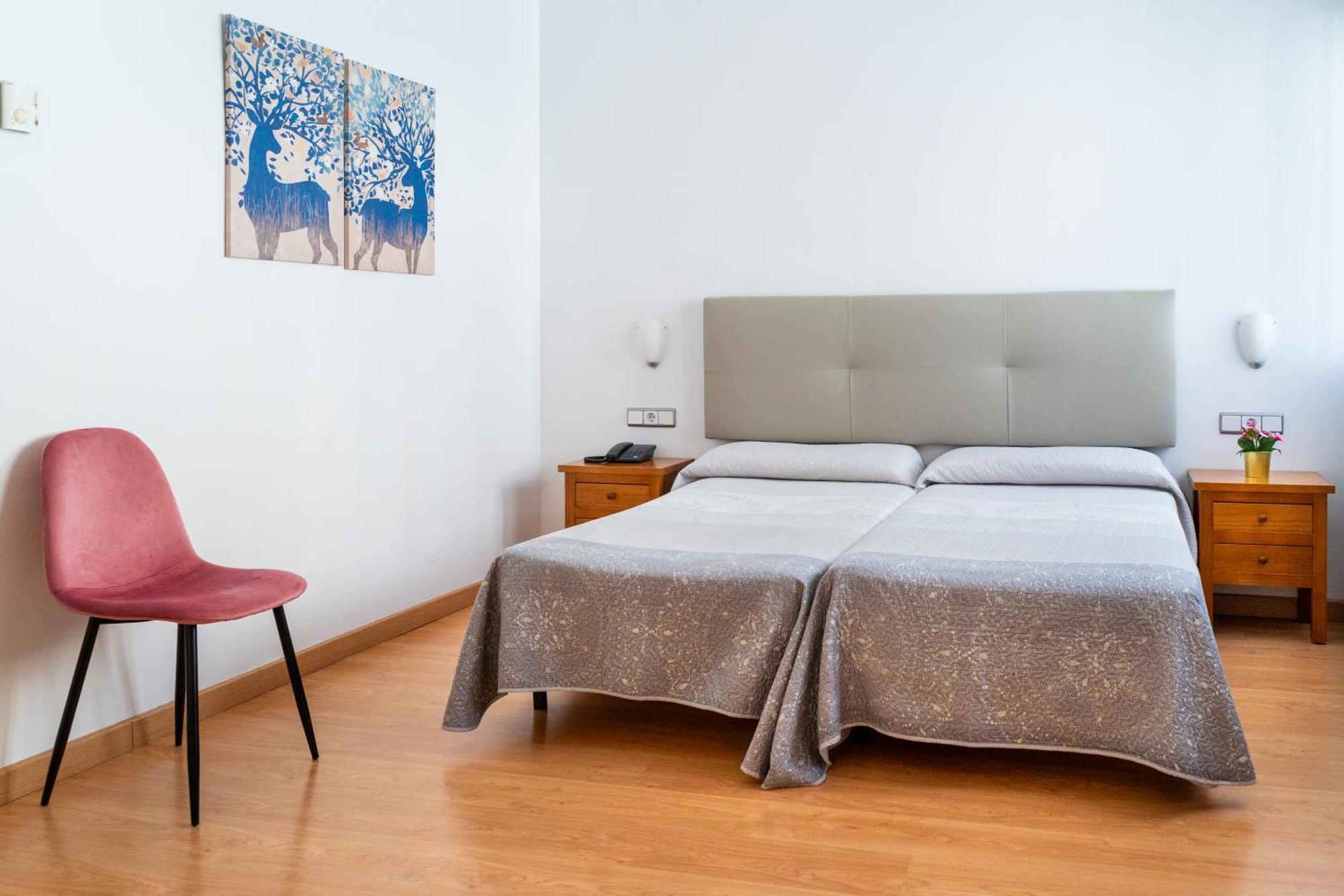 Hotel Puerta De Казорла Екстериор снимка