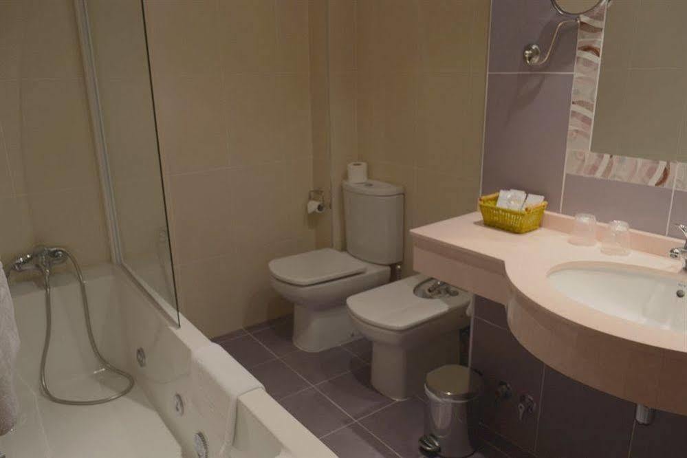Hotel Puerta De Казорла Екстериор снимка
